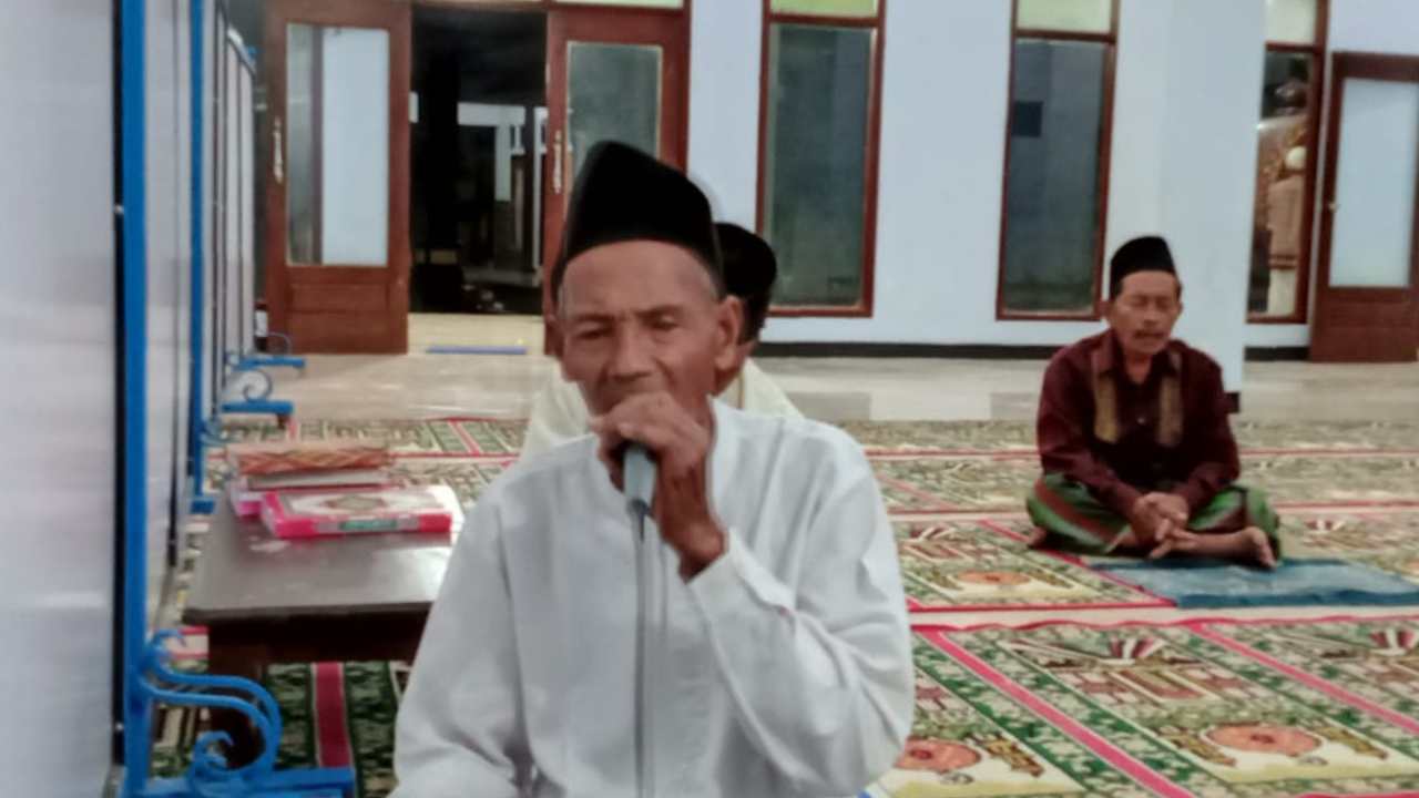 Shalawat Salalahuk, Tradisi Ramadhan Tetap Eksis di Kampung Trenggalek