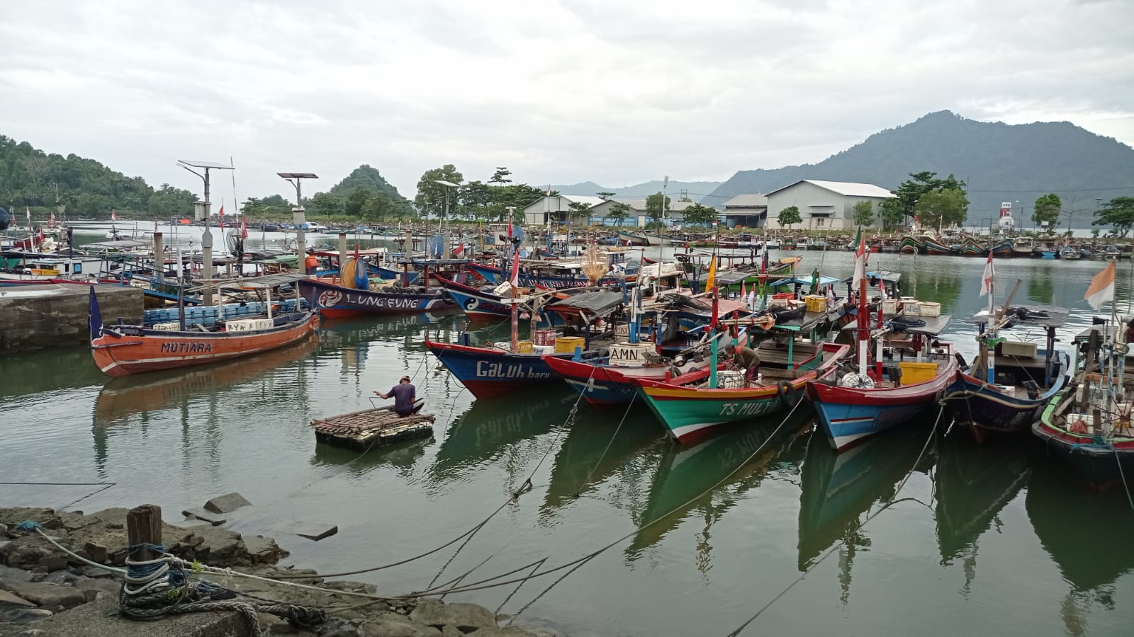 Nelayan Pantai Prigi Keluhkan Batasan Pembelian Solar dan Ribetnya Persyaratan