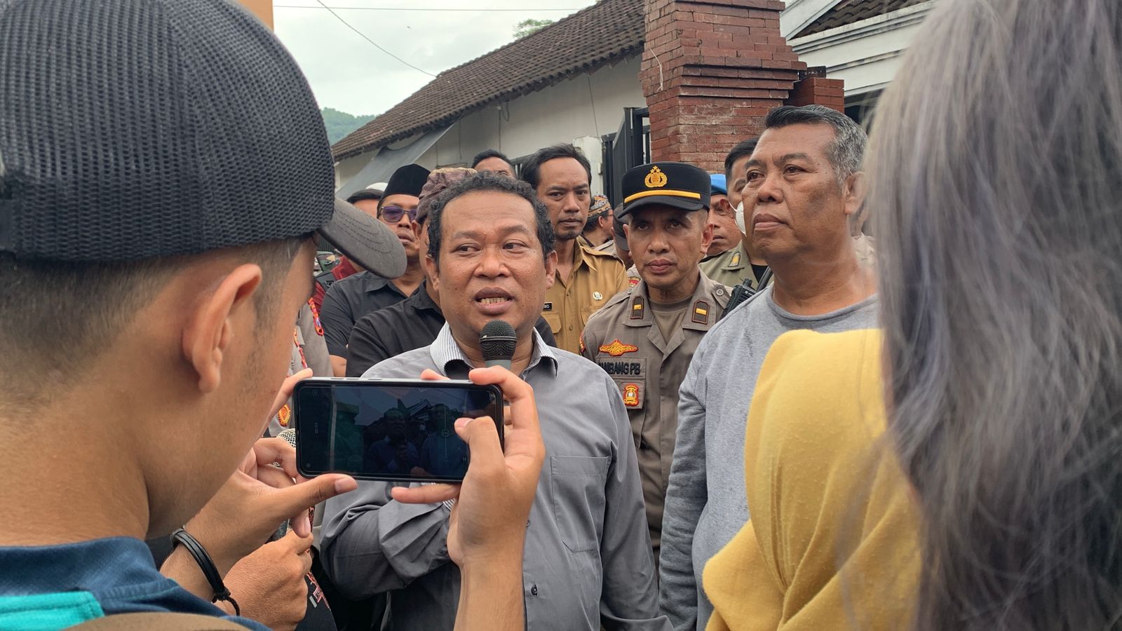 Tuntut Cairkan Simpanan Nasabah, KSPP Madani Watulimo Pilih Koordinasi Dulu