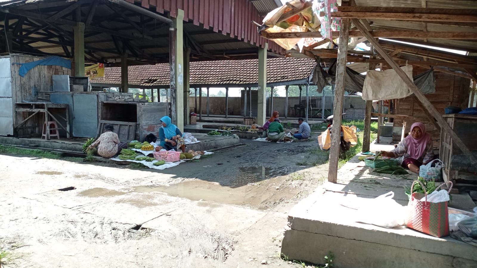 Pedagang Keluhkan Kondisi Kumuh Pasar Durenan, Harap Renovasi Segera