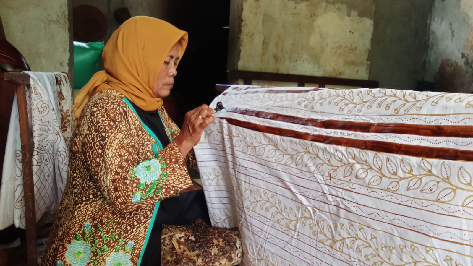 Pengrajin Batik Trenggalek Rutin Terima Pesanan dari Kalimantan