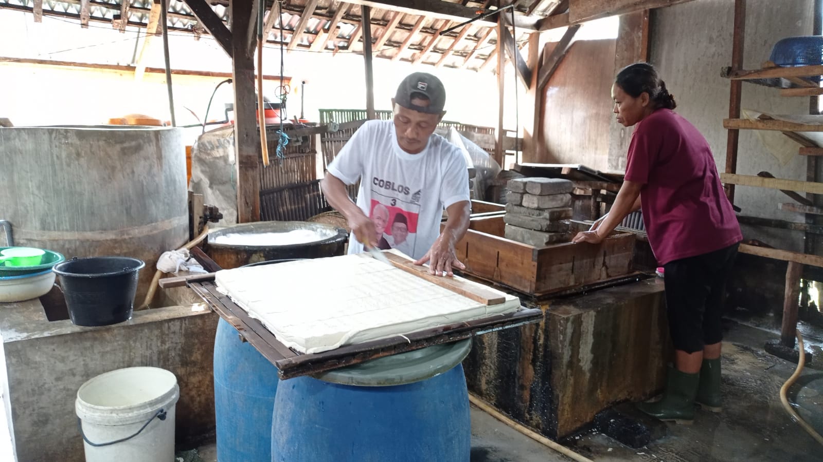 Harga Kedelai Naik, Produsen Tahu Watulimo Tertekan Biaya Produksi