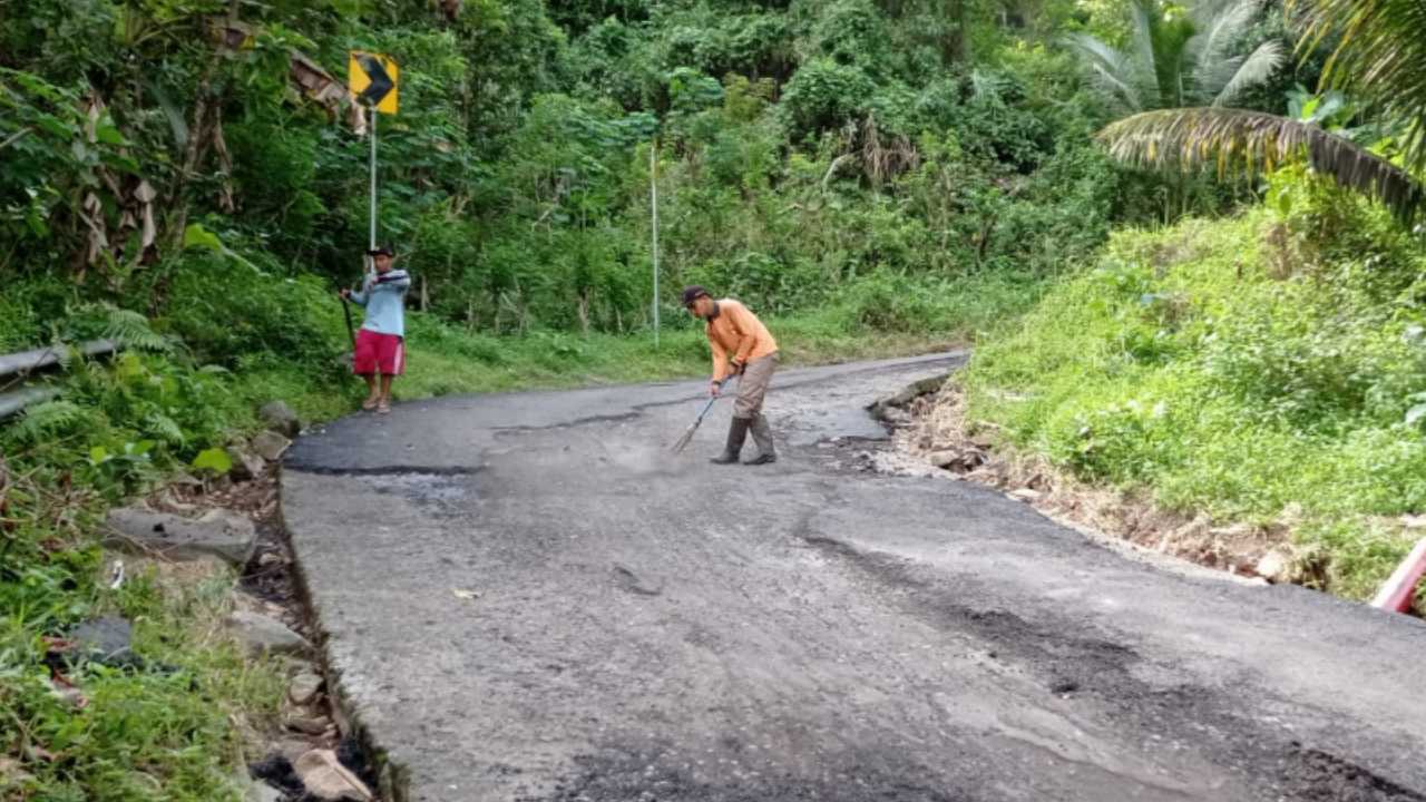 Jalan Strategis di Watulimo Rusak Lagi, PUPR Janji Segera Perbaiki