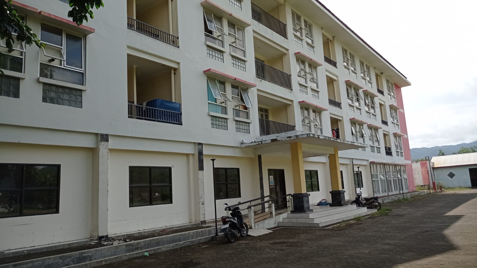 Rusunawa Watulimo Mangkrak Sejak, Camat Sebut Nelayan Tak Nyaman Tinggal