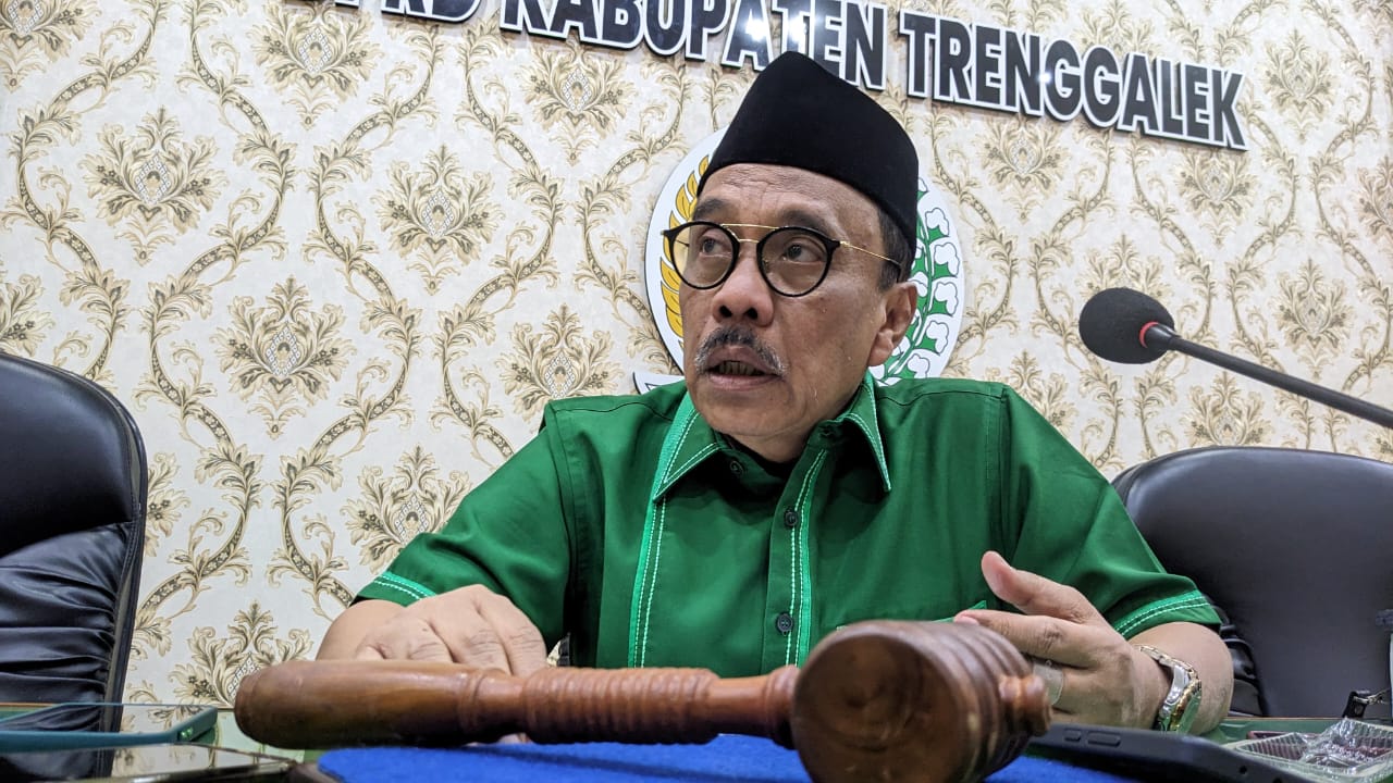 Bahas Perda Terlalu Cekak, Bapemperda DPRD Trenggalek Lontarkan Protes!