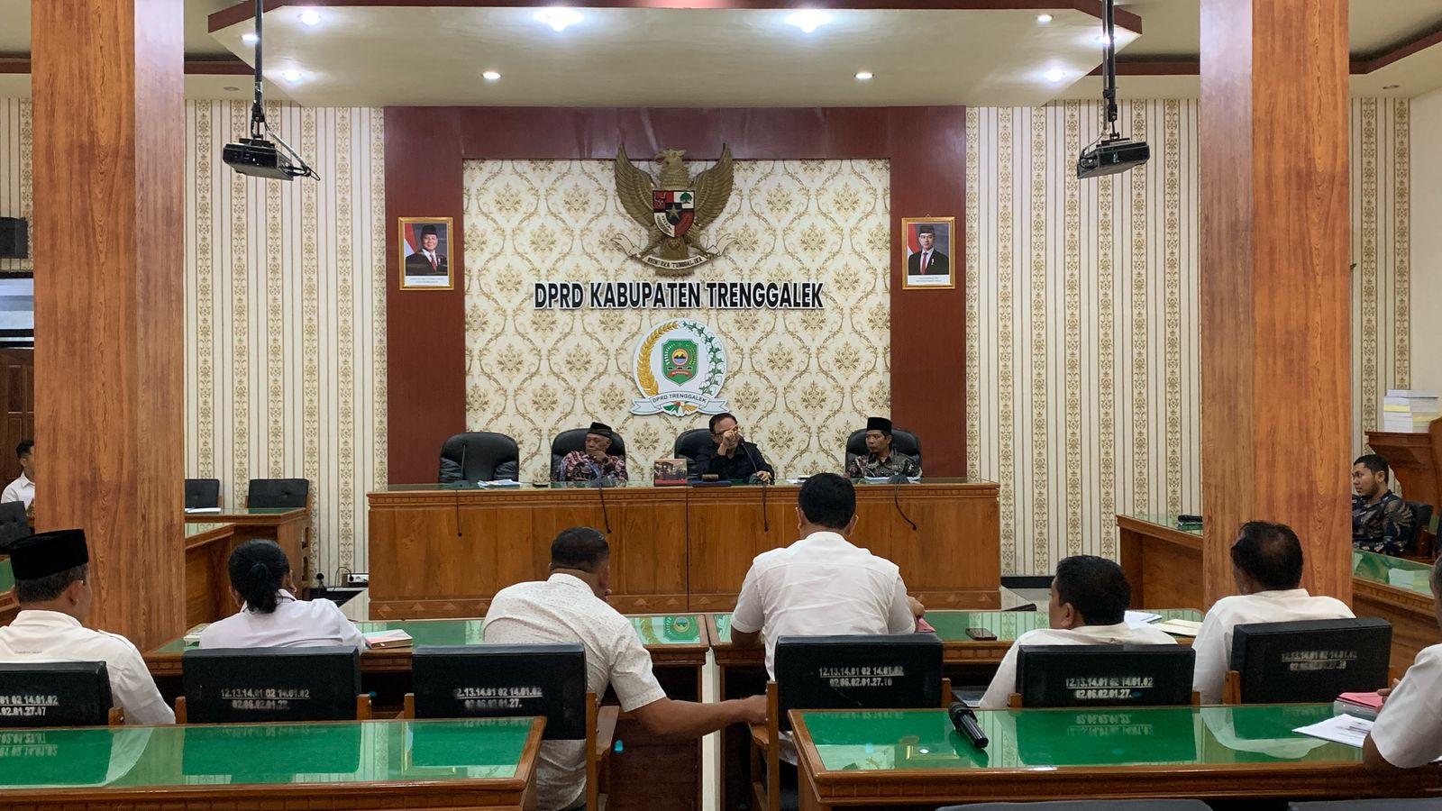 Rapat Komisi I DPRD Trenggalek: SHM Pantai Konang Tak Bisa Dicabut