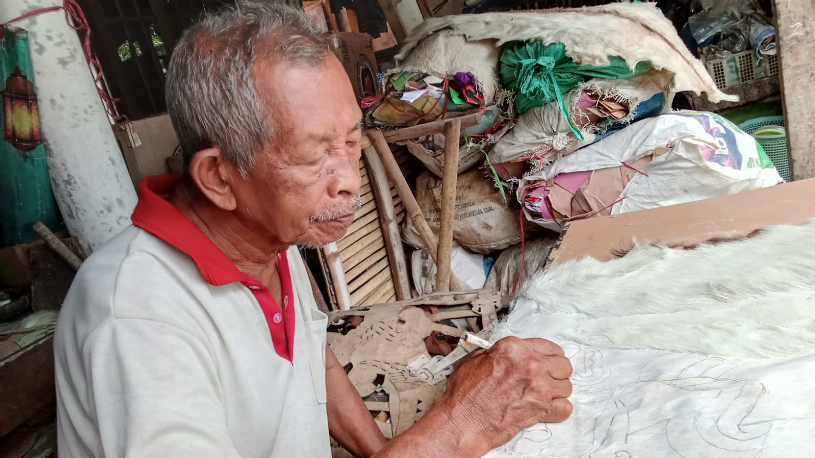 Iduladha Tak Lagi Jadi Momen Produktif Bagi Pengrajin Wayang Trenggalek
