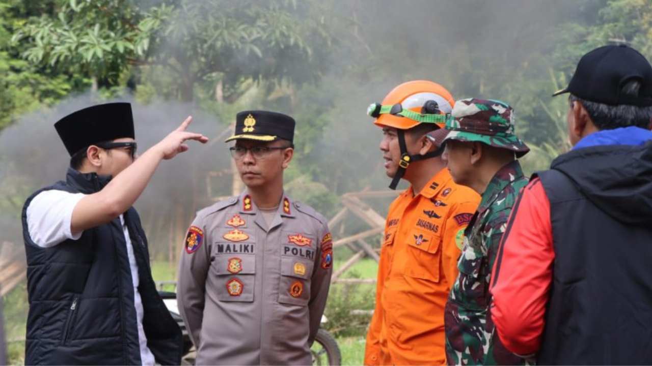 Evakuasi Longsor Depok Trenggalek, Dua Anjing Pelacak Diterjunkan Besok