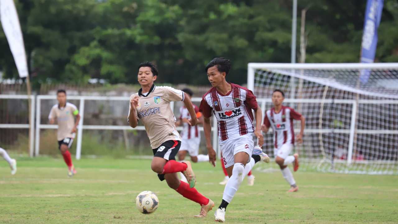 Imbang 0-0, Laga Trenggalek vs Kediri di Zona 5 Porprov Jatim Berlangsung Panas