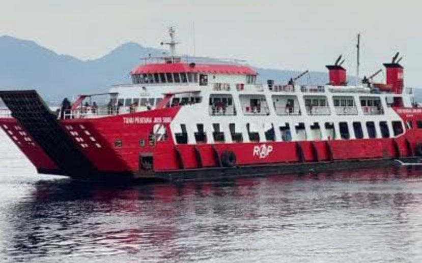 KMP Tunu Pratama Jaya yang Tenggelam di selat Bali