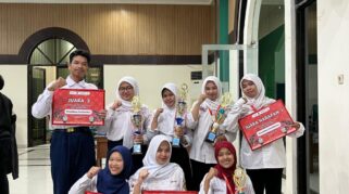 KSR PMI UNEJ Sabet Juara Nasional di Ajang Comrecyv II UIN Saizu Purwokerto
