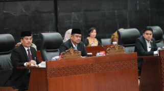 Gubernur Sumut Serukan Perangi Narkoba, Lima Tempat Hiburan Malam Terancam Ditutup Bobby saat memberikan sambutan dalam sidang paripurna DPRD Sumut