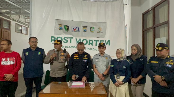 DVI Polda Jatim Umumkan Hasil Identifikasi Korban KMP Tunu Pratama DVI Polda Jatim Umumkan Hasil Identifikasi Korban KMP Tunu Pratama