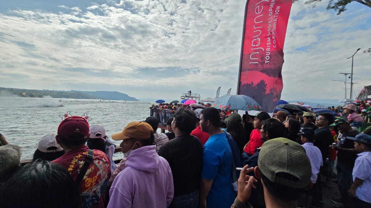 Masyarakat Sumut Antusias Sambut Lake Toba Grand Prix 2025 Masyarakat Sumut Antusias Sambut Lake Toba Grand Prix 2025