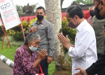 Wajah Senang Warga Tampaksiring, Gianyar Bali saat bertemu Presiden Joko Widodo