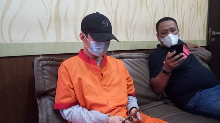 Ubey saat ditangkap Saat Ditangkap Sat Reskrim Polrestabes Palembang