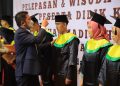 Gubernur Sumsel Herman Deru saat Melantik 44 Wisudawan Tahfidz Juz 30 SMA Muhammadiyah 2 Palembang