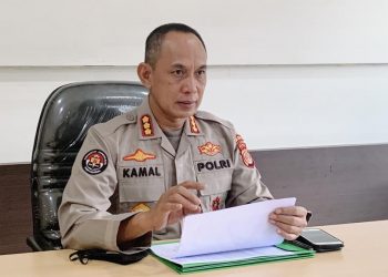 Kabid Humas Polda Papua Kombes Pol. Drs. Ahmad Musthofa Kamal