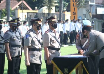 Sertijab Kasat Lantas dan Kapolsek Jajaran Polresta Banyumas