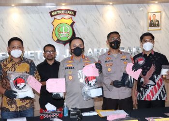 Konferensi Pers Polres Metro Jakarta Barat