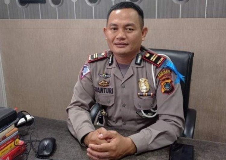 Kasat Lantas Polres Bangka Barat IPTU RTA Sianturi S.H M.H