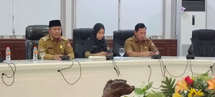 Temu pers Walikota bersama insan pers diruang Aula Tamrin Munthe