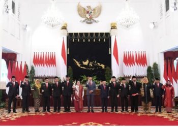 Presiden Joko Widodo Melantik Kepala Badan Pembinaan Ideologi Pancasila di Istana Negara