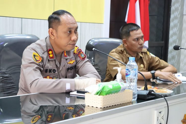 Kapolres Lhokseumawe hadiri Vicon terkait penanganan penyakit Penyakit Mulut dan Kuku (PMK) pada hewan ternak di jajaran Polda Aceh