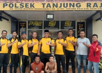 Kedua Pelaku Pencurian yang Berhasil Diamankan Unit Reskrim Polsek Tanjung Raja