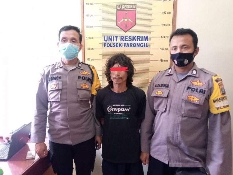 Pelaku penikaman terhadap adik kandungnya yang berhasil diamankan Unit Reskrim Polsek Parongil Polres Dairi