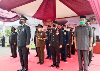 Upacara Hari Bhayangkara ke-76 di Lapangan Satya Haprabu Polres Lhokseumawe