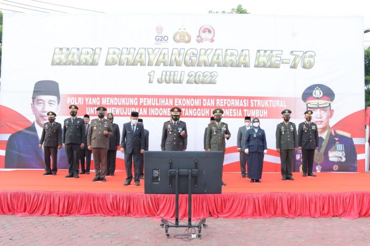 Upacara HUT Bhayangkara ke 76 Polres Aceh Tamiang secara virtual