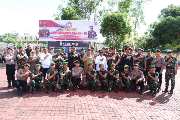 Upacara HUT Bhayangkara ke 76 Polres Simalungun secara virtual