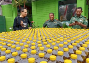 Koramil 04/Ciledug menggelar operasi pasar di wilayah Koramil 04 Ciledug