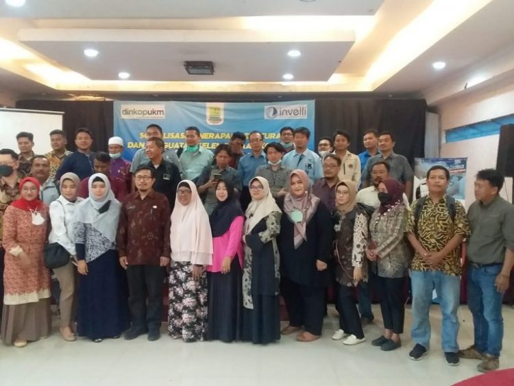 Dinas Koperasi Usaha Kecil dan Menengah (Dinkop UKM) Kabupaten Karawang menggelar sosialisasi penerapan dan penguatan kelembagaan koperasi menuju koperasi modern (Digital)