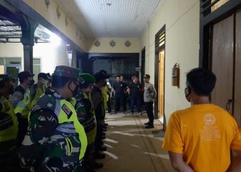 Apel persiapan pengamanan malam takbir hari raya Idul Adha 1443 H di Mapolsek Sumberrejo
