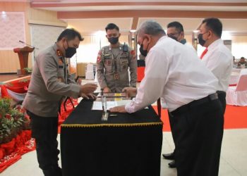 Kapolda Sulawesi Utara (Sulut) Irjen Pol Mulyatno membuka Rapat Kerja Teknis (Rakernis) Fungsi Reserse Kriminal (Reskrim)