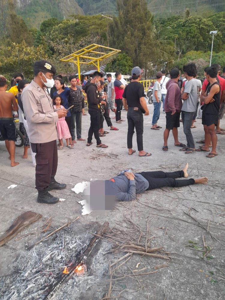 Otani Sitanggang (20) remaja asal Desa Pegagan Julu Kecamatan Sumbul Kabupaten Dairi, ditemukan meninggal dunia di Dermaga Silalahi Desa Silalahi II