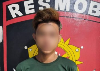 Tim II Resmob Polres Bitung mengamankan pelaku penganiayaan yang terjadi di Perum Asabri Girian Indah