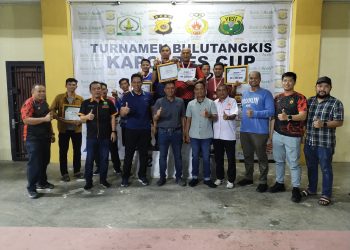 Para Pemenang Turnamen Bulutangkis Kapolres Cup 2022