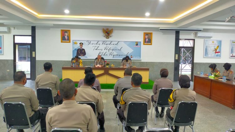 Bertempat di Aula Tribrata Polres Bangka Tim Supervisi dan Asistensi Korbinmas Baharkam Polri yang dipimpin oleh KBP Nasrun Fahmi dan di sambut Kabag Ops Polres Bangka AKP Capt Yordansyah, S.S.T.Pel, M. Mar