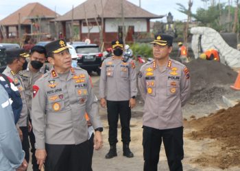 Kapolda Bali, Irjen. Pol. Drs. Putu Jayan Danu Putra, S.H., M.Si. meninjau tempat yang disiapkan Pemerintah Provinsi Bali sebagai venue penyelenggaraan Presidensi G20 Indonesia