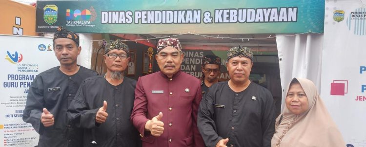 Dinas Pendidikan dan Kebudayaan Kabupaten Tasikmalaya Ramaikan Gelaran Hari Jadi Kabupaten Tasikmalaya Ke 390 Tahun yang bertajuk tema "Tasik Walagri Bagja Waluya"