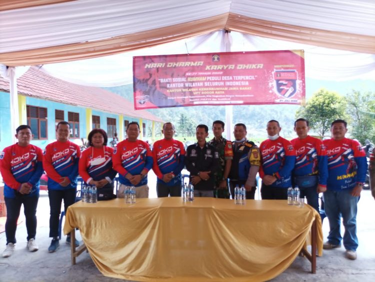 Unit Pelaksana Teknis (UPT) Kemenkumham Wilayah Bogor Raya menggelar kegiatan Bakti Sosial (Baksos) Touring Kumham Peduli Desa Terpencil HDKD 2022