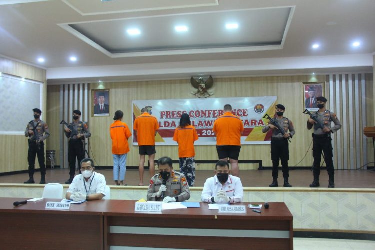 Subdit II Perbankan Ditreskrimsus Polda Sulut mengungkap kasus dan mengamankan sindikat pelaku kejahatan skimming pada Bank SulutGo