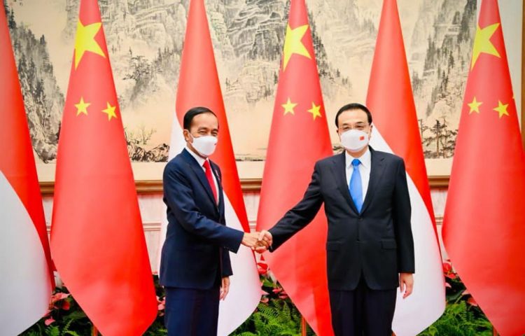 Presiden Jokowi melakukan pertemuan bilateral dengan Presiden Republik Rakyat Tiongkok (RRT) Xi Jinping di Villa 14, Diaoyutai State Guesthouse, Beijing