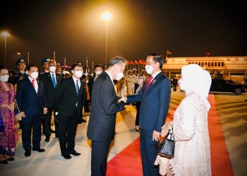 Presiden Joko Widodo dan Ibu Iriana beserta delegasi bertolak menuju Tokyo, Jepang