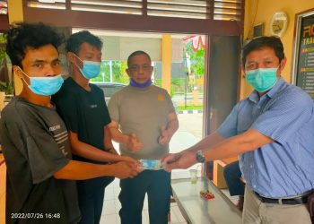 Dipimpin langsung Kapolsek Serbalawan AKP Abdullah Yunus Siregar, SH menuntaskan atau menyelesaikan kasus pencurian getah melalui kesepakatan perdamaian antara pelaku dan korban