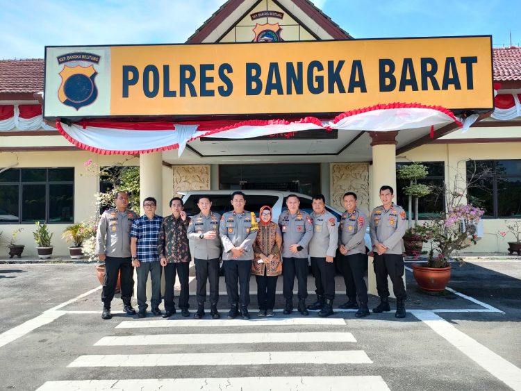 Polres Bangka Barat mendapat kunjungan dari Sekolah Tinggi Ilmu Kepolisian Polri/Perguruan Tinggi Ilmu Kepolisian (STIK/PTIK)