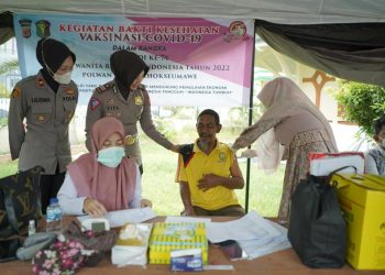 Polwan Polres Lhokseumawe menggelar bakti kesehatan